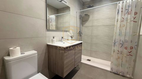 Foto 5 de Casa adosada en venta en Calle Independencia, Bufalà, Badalona