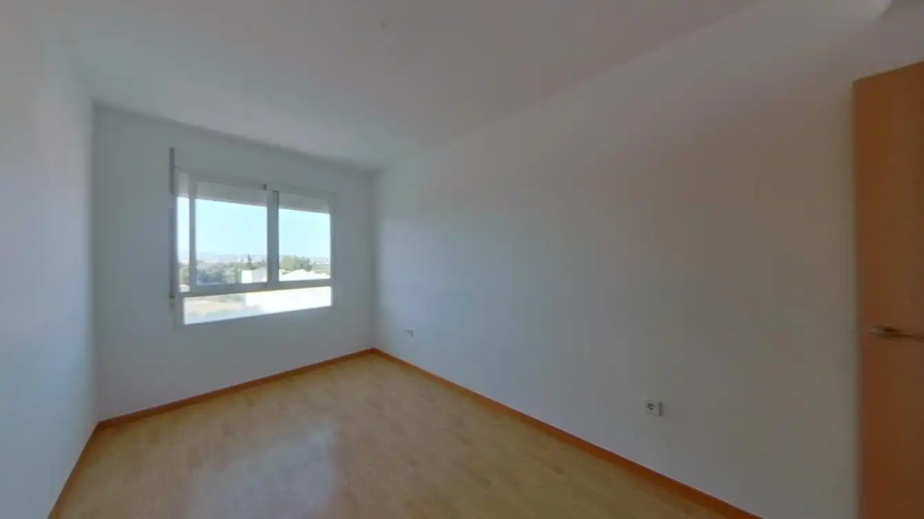 Habitación de Dúplex en venta en Murcia con Terraza y Balcón