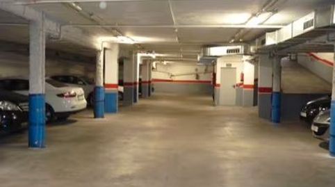 Foto 2 de Garaje de alquiler en Carrer del Vent, 31, Horta, Barcelona Capital