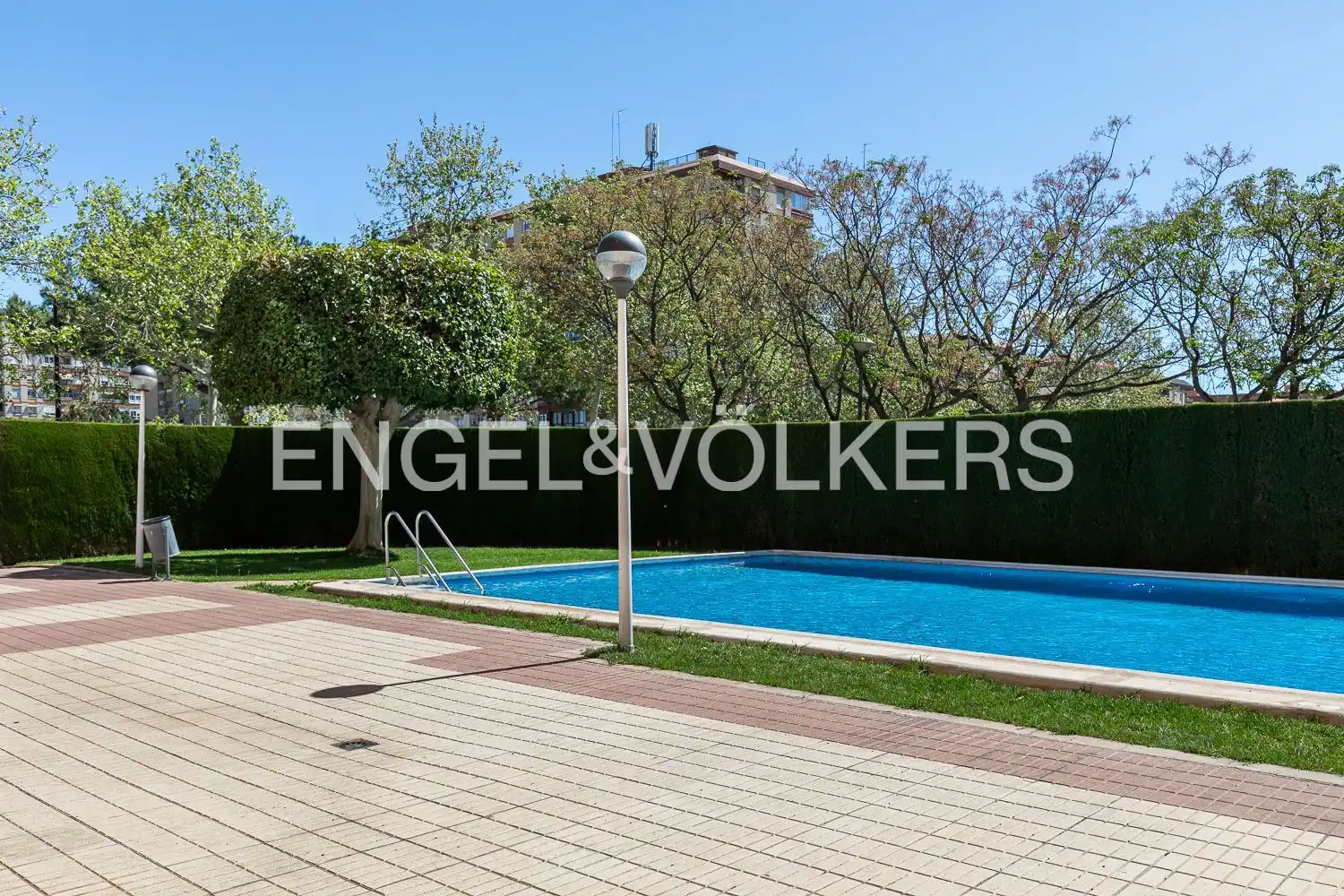 Piscina de Pis en venda en Valencia amb Aire condicionat, Calefacció i Piscina