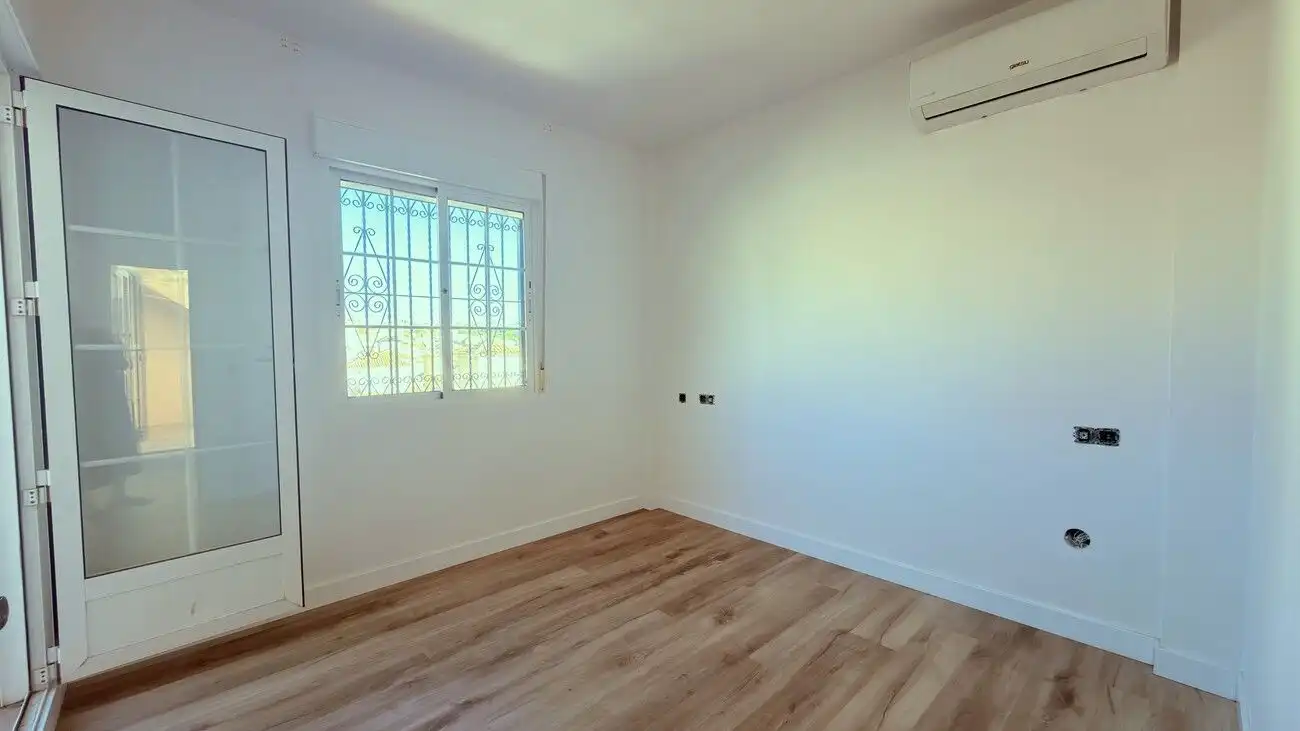 Casa a schiera con piscina in vendita a Calle  Peña Vieja, imagen 37