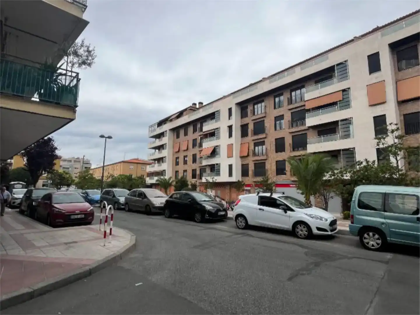 Vista exterior de Local en venta en San Isidro