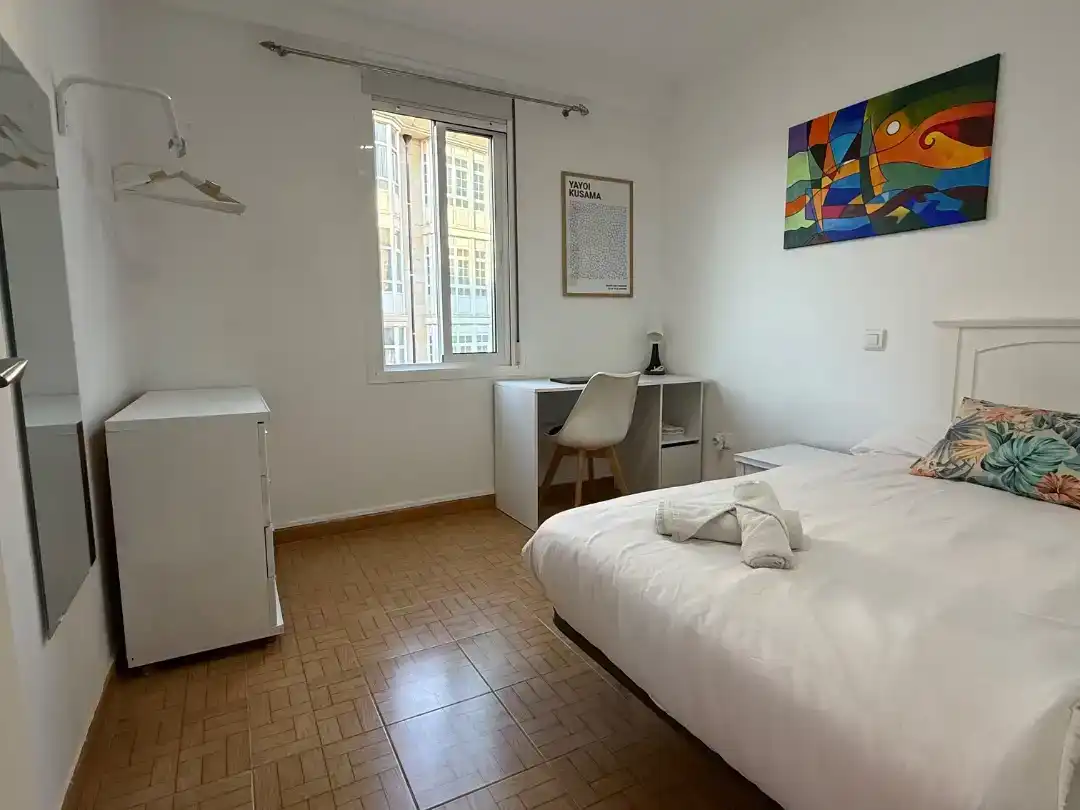 Schlafzimmer von Wohnung zur Miete in Ferrol