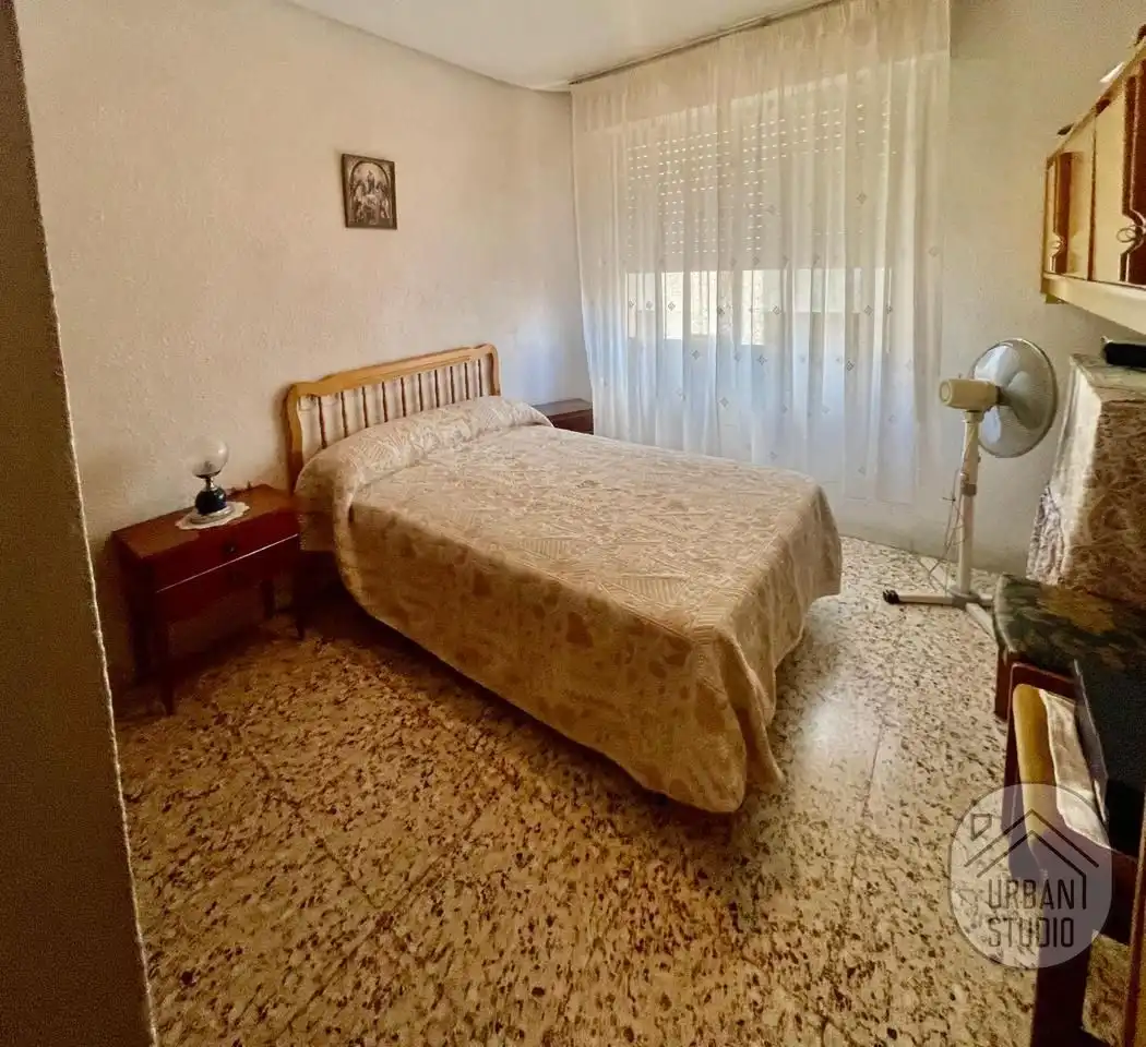 Flat with lift for sale in Caballero De Rodas, imagen 9