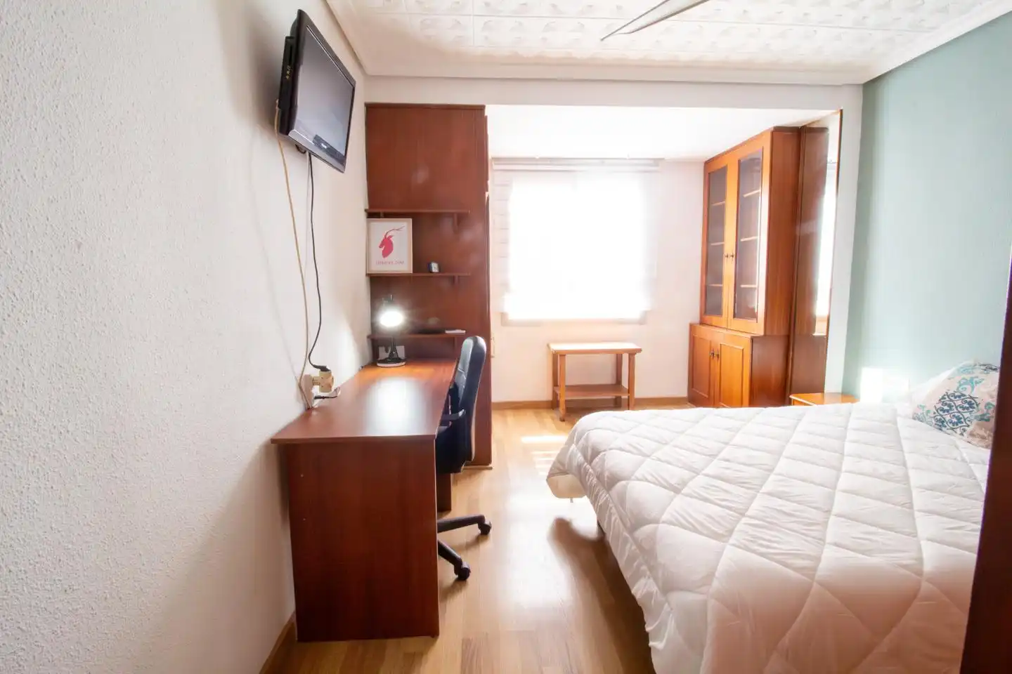 Bedroom of Flat for rent in Valencia  with Air Conditioner and Furnished
