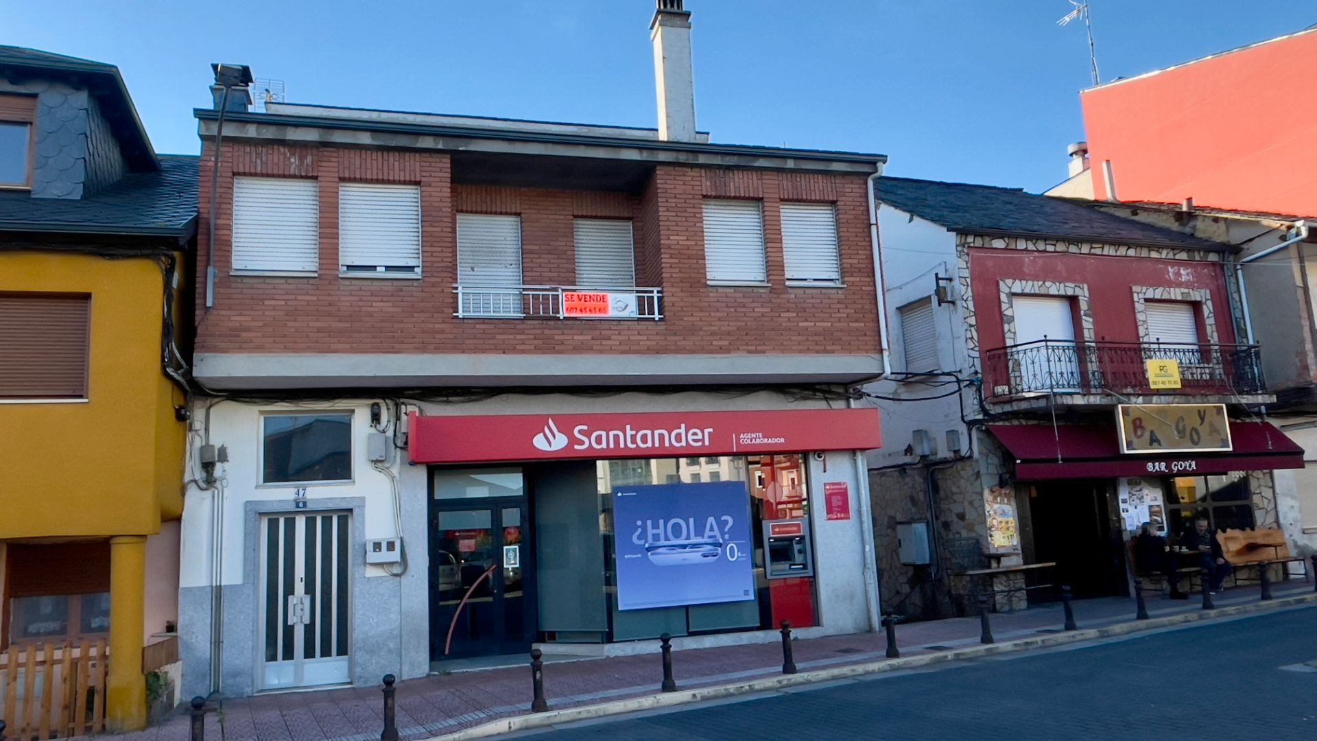 Vista exterior de Casa o xalet en venda en Camponaraya amb Calefacció, Terrassa i Traster