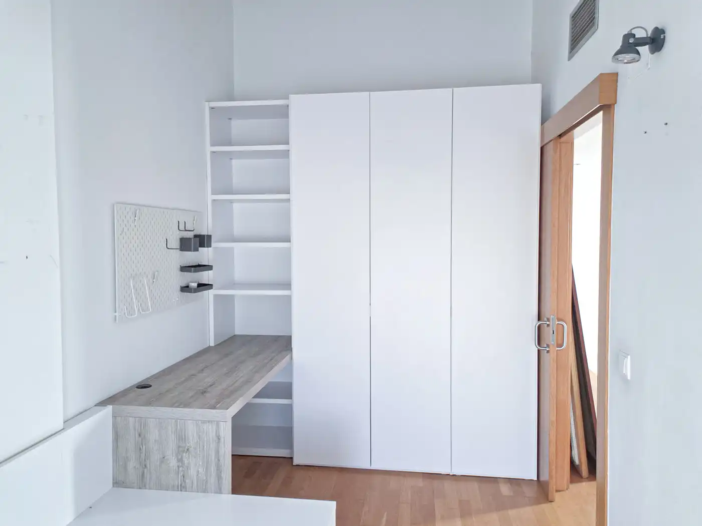 Bedroom of Attic for rent in Figueres  with Air Conditioner, Heating and Terrace
