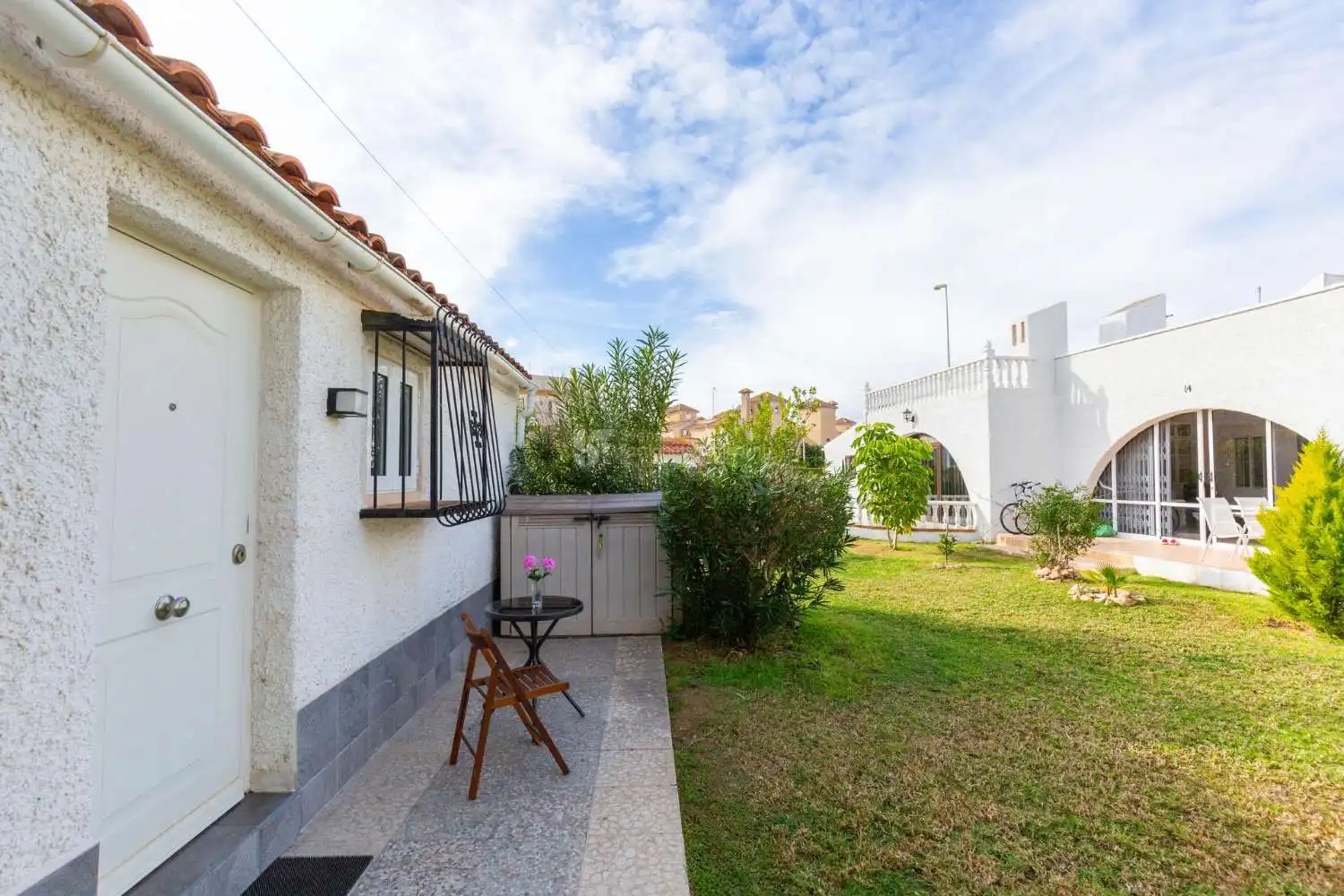 Jardí de Casa o xalet en venda en Orihuela amb Aire condicionat, Moblat i Internet