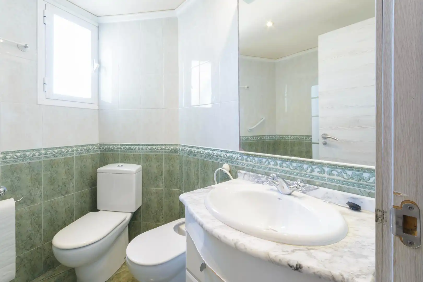 Baño de Apartamento en venta en Gandia con Jardín privado, Terraza y Trastero