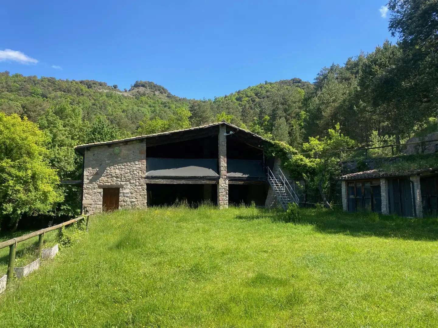 Vista exterior de Finca rústica en venta en La Quar con Calefacción y Jardín privado