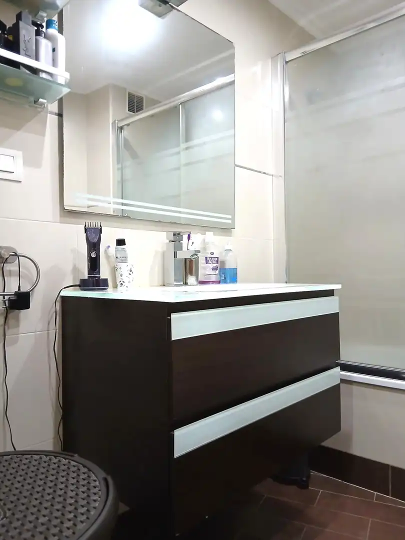 Baño de Piso en venta en Gijón  con Calefacción, Parquet y Trastero