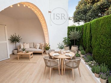 Maison mitoyenne avec balcon à vendre à Avenida MARINAS LAS(MA) 31