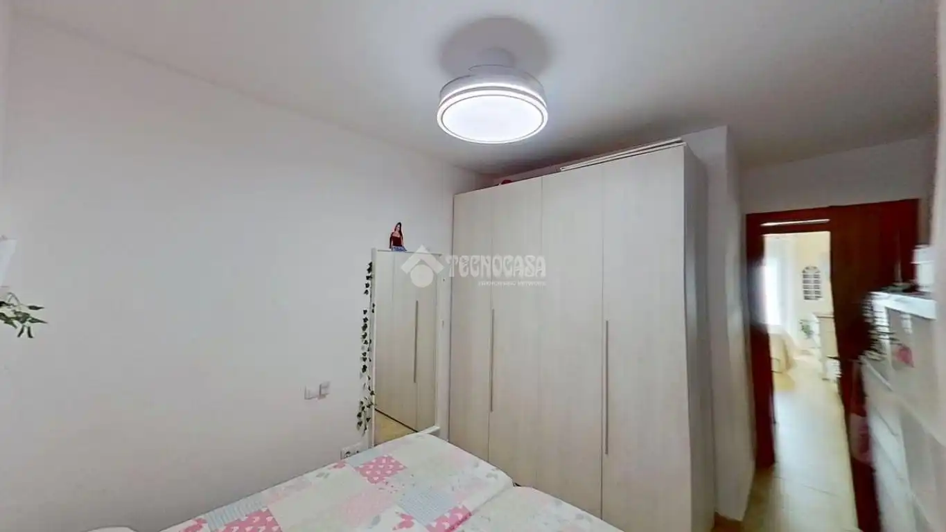 Bedroom of Flat for sale in Sallent