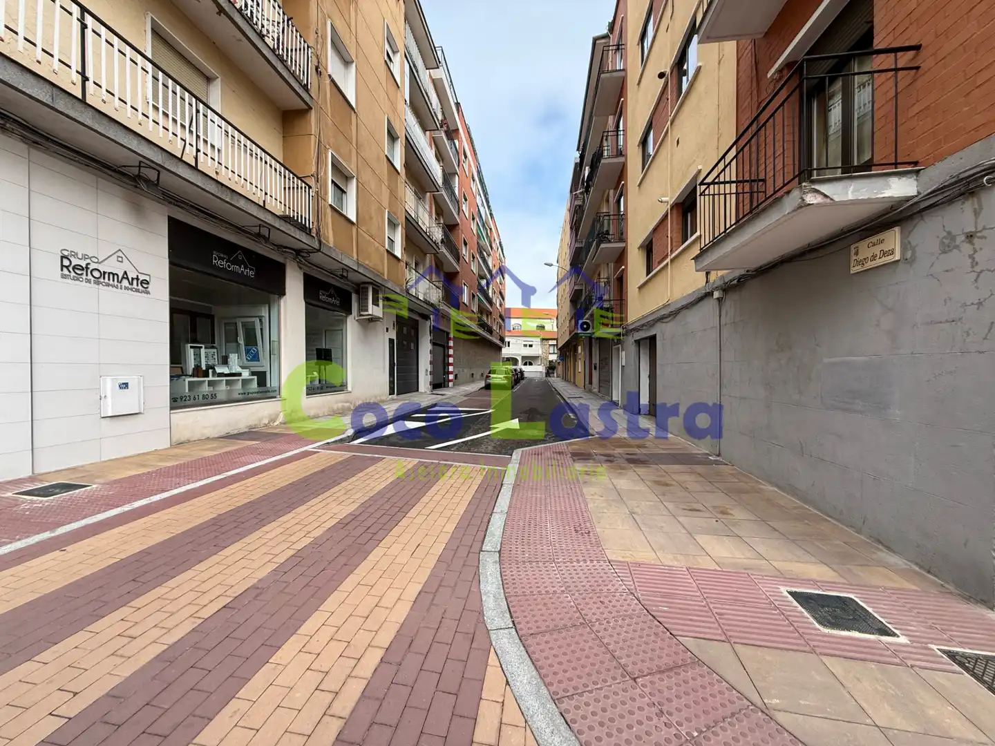 Gewerbefläche zum Verkauf in Calle Diego de Deza 4, imagen 4