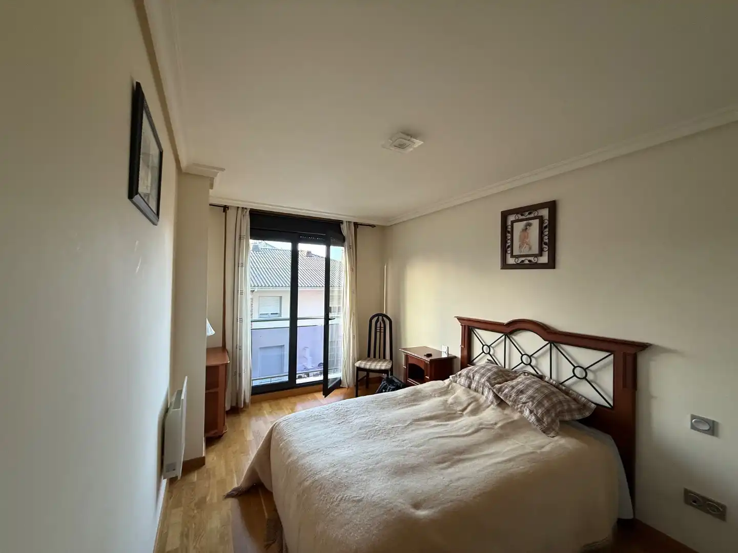 Wohnung zur Miete in Estrada Pola Vía, 116, Nigrán centro