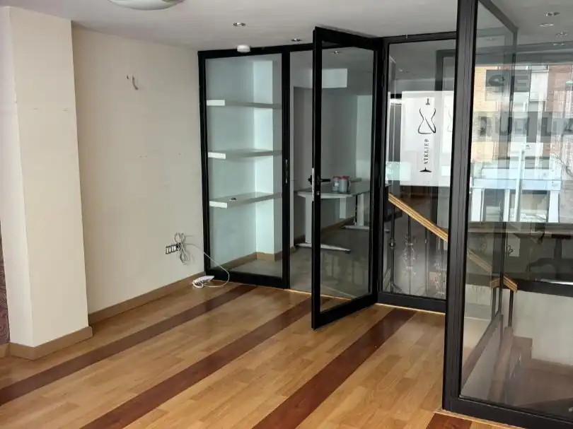 Oficina de alquiler en Aranda de Duero con Aire acondicionado, Calefacción y Amueblado