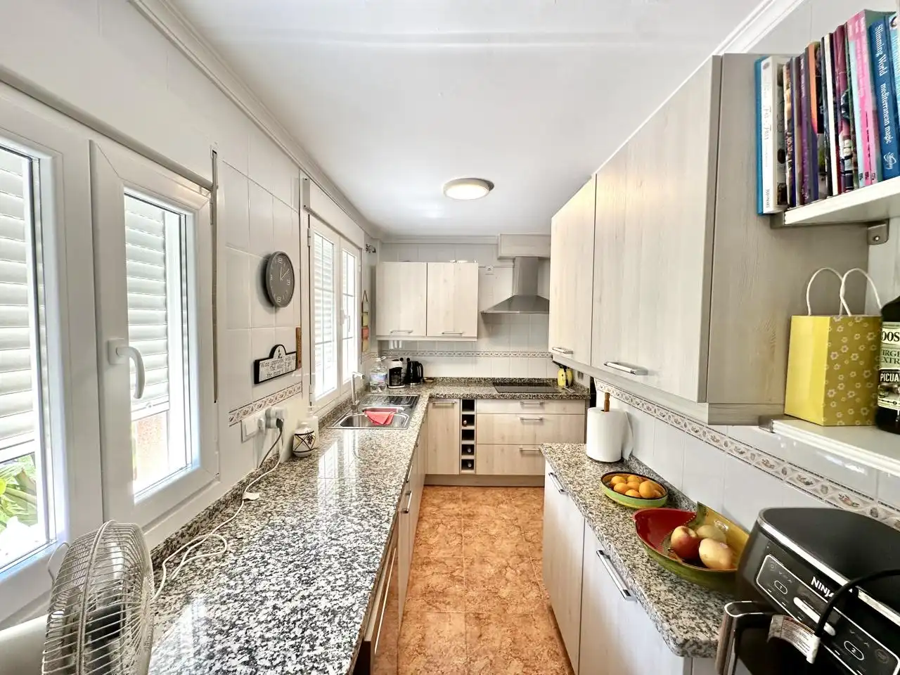 Cocina de Casa o chalet en venta en Fuente de Piedra con Aire acondicionado, Jardín privado y Terraza