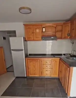Cocina de Dúplex de alquiler en San Fernando