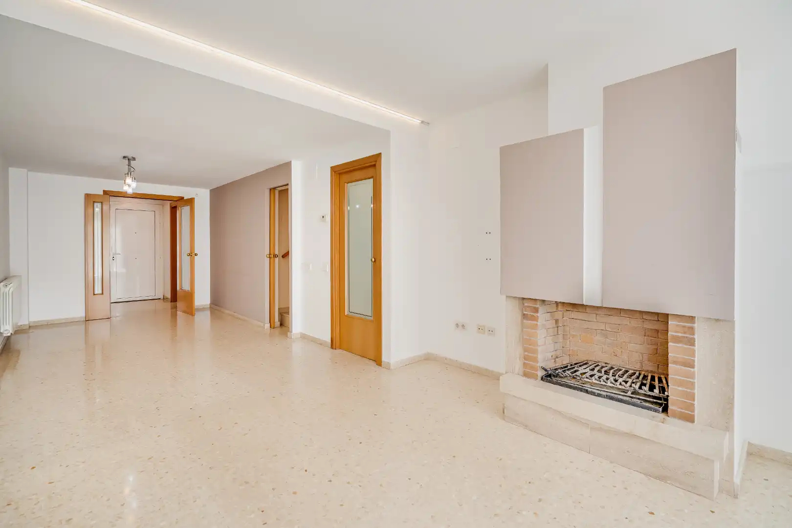 Casa adosada en venda en Castellar del Vallès amb Aire condicionat, Calefacció i Jardí privat