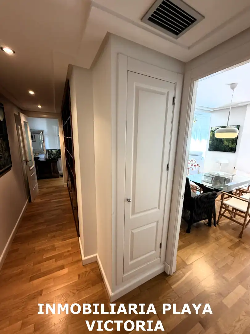 Flat for sale in Cádiz  with Air Conditioner, Heating and Parquet flooring