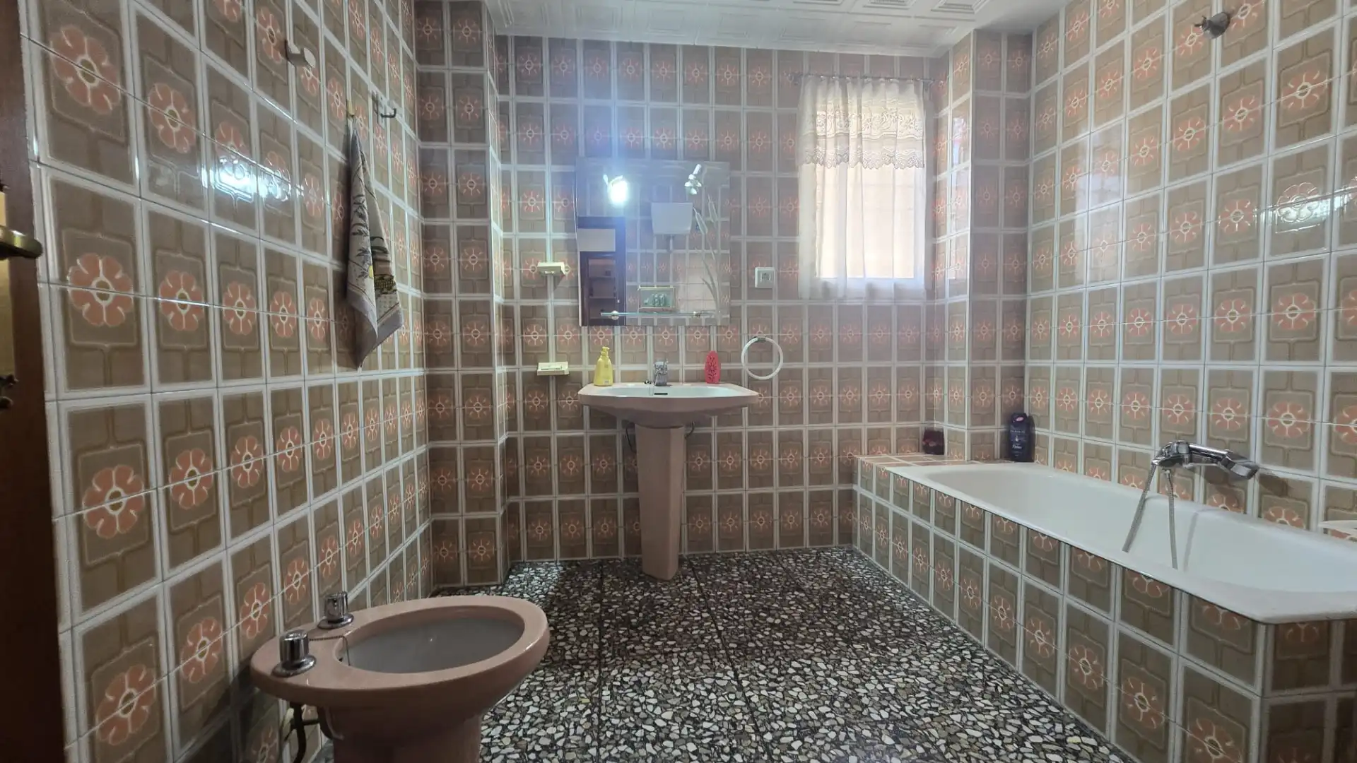 Bany de Pis en venda en Oliva