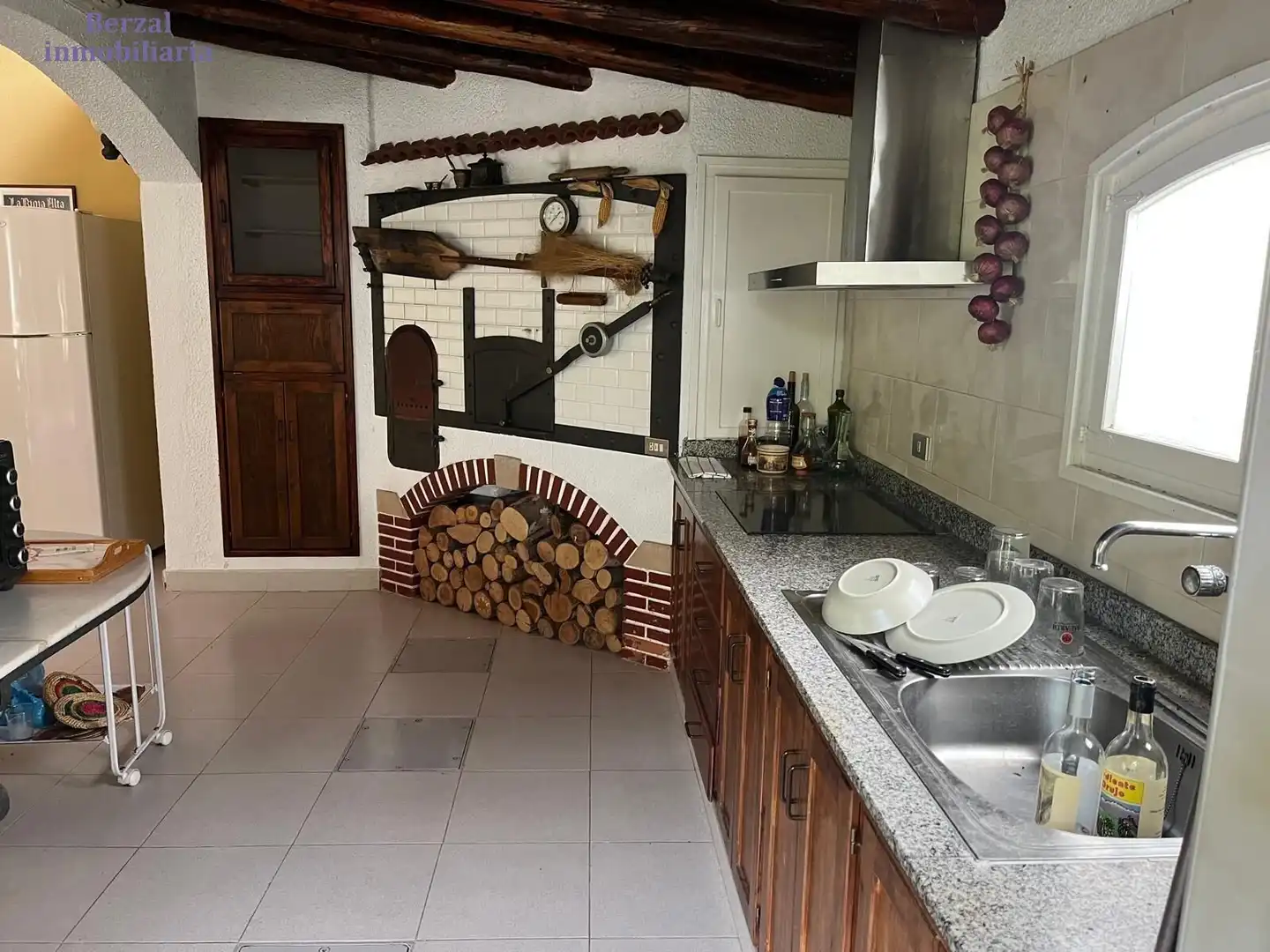 Cuina de Casa o xalet en venda en Nalda amb Jardí privat, Terrassa i Traster