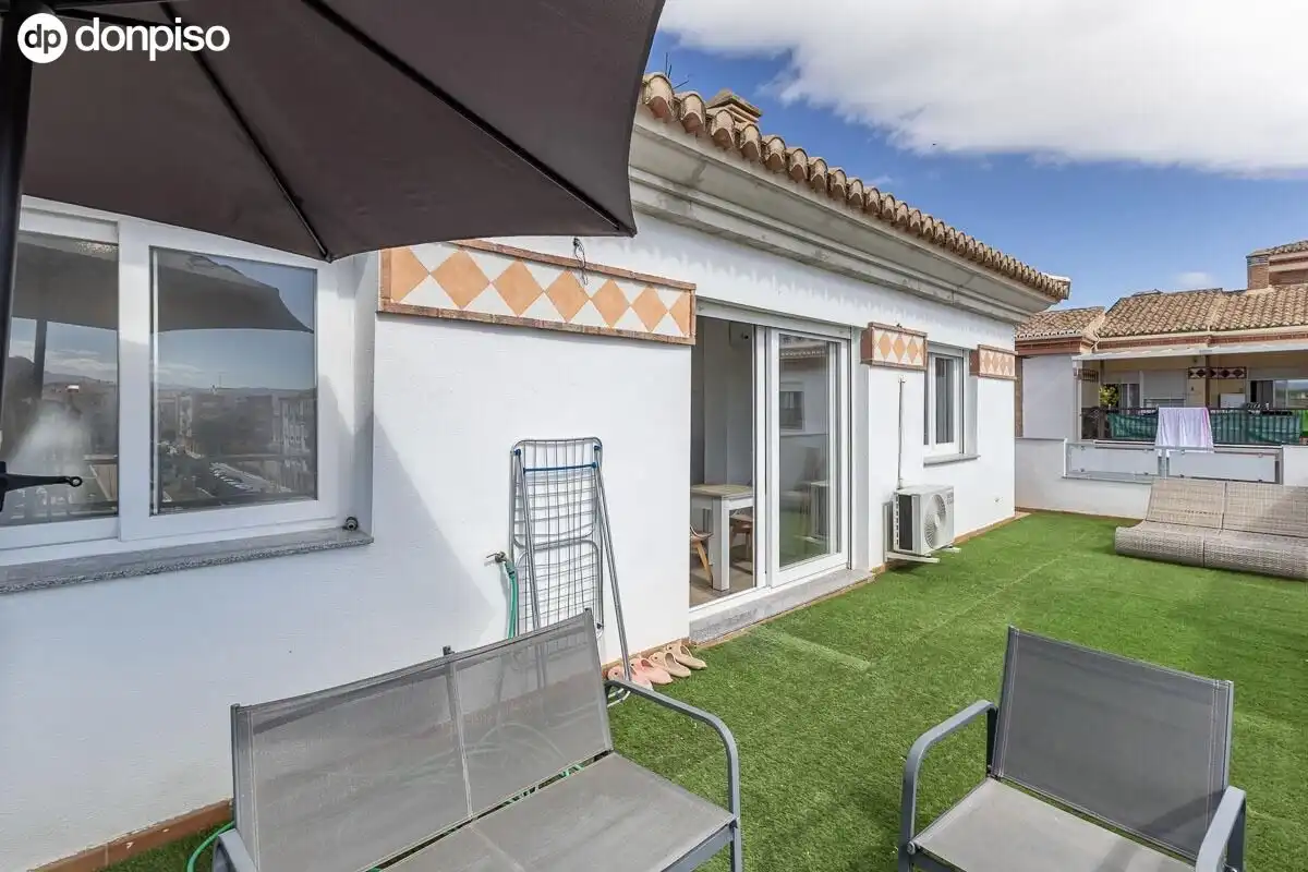 Ático en venta en Calle Calle Torrente Ballester, 3, Santa Fe