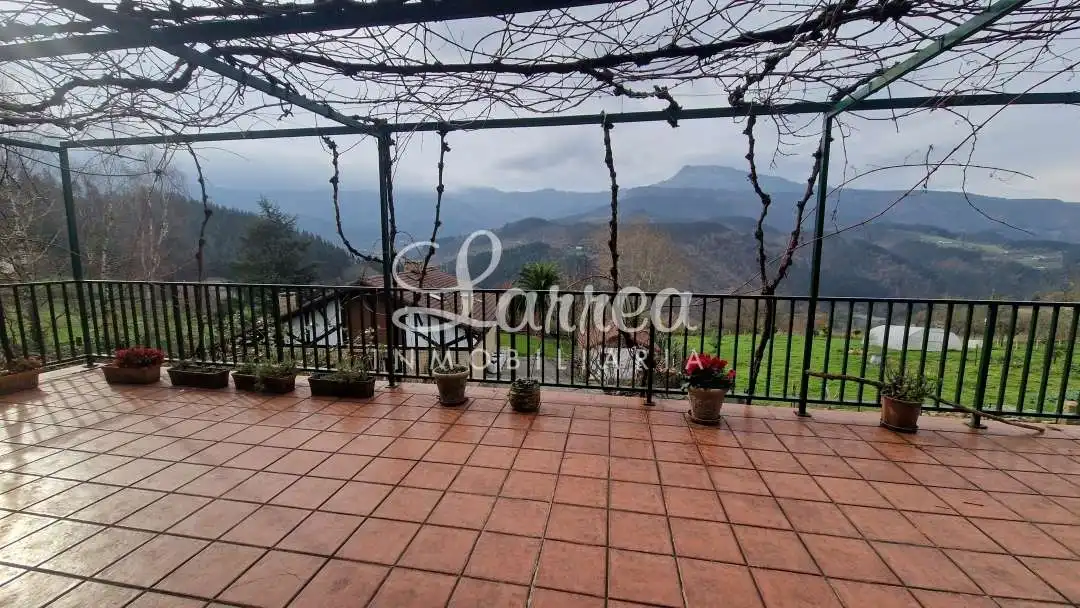 Terraza de Finca rústica en venta en Zeanuri con Calefacción