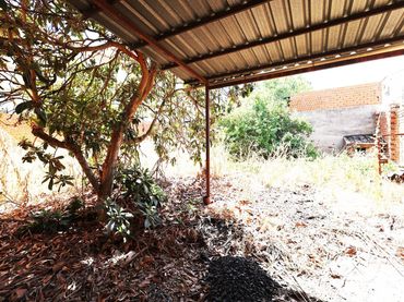Industrial building for sale in La Puebla de Montalbán