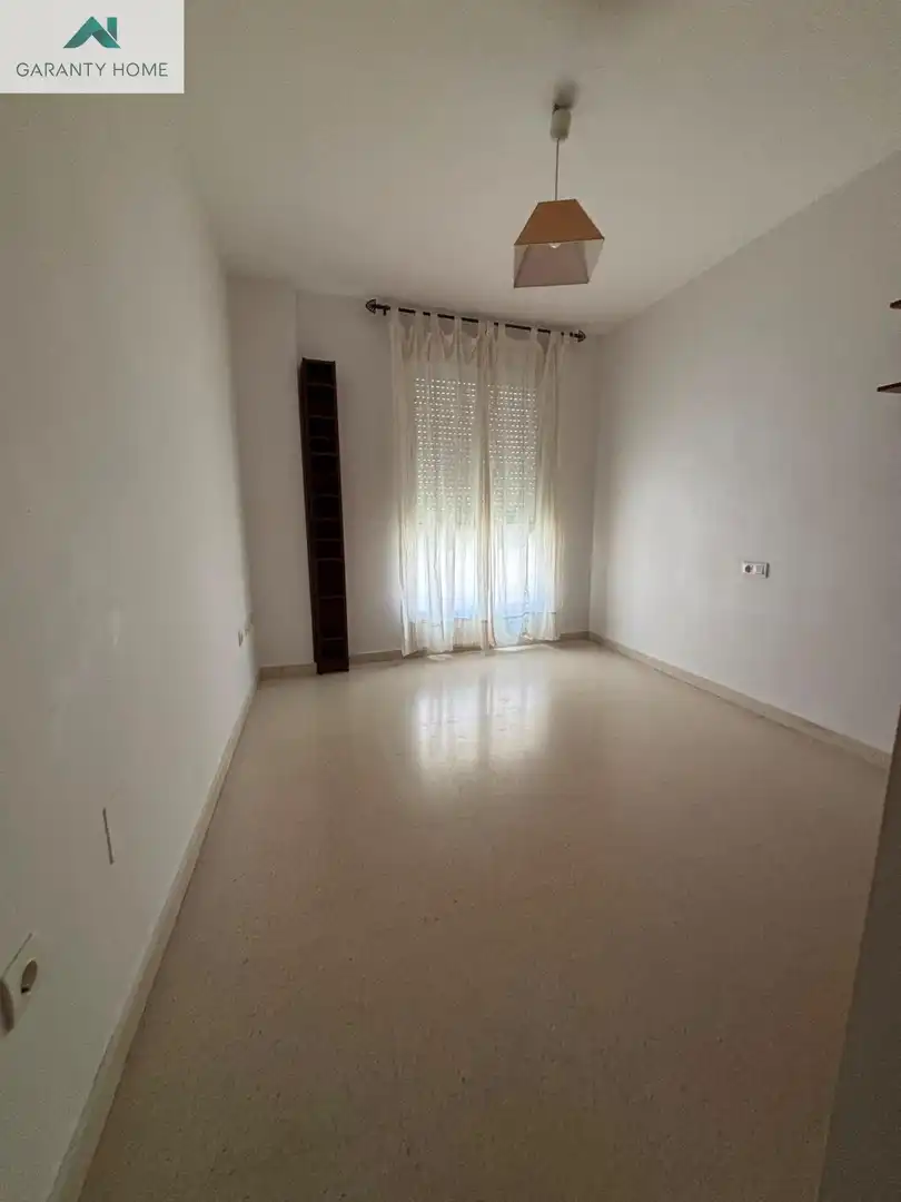 Bedroom of Ground floor for rent in Málaga  with Air Conditioner and Furnished