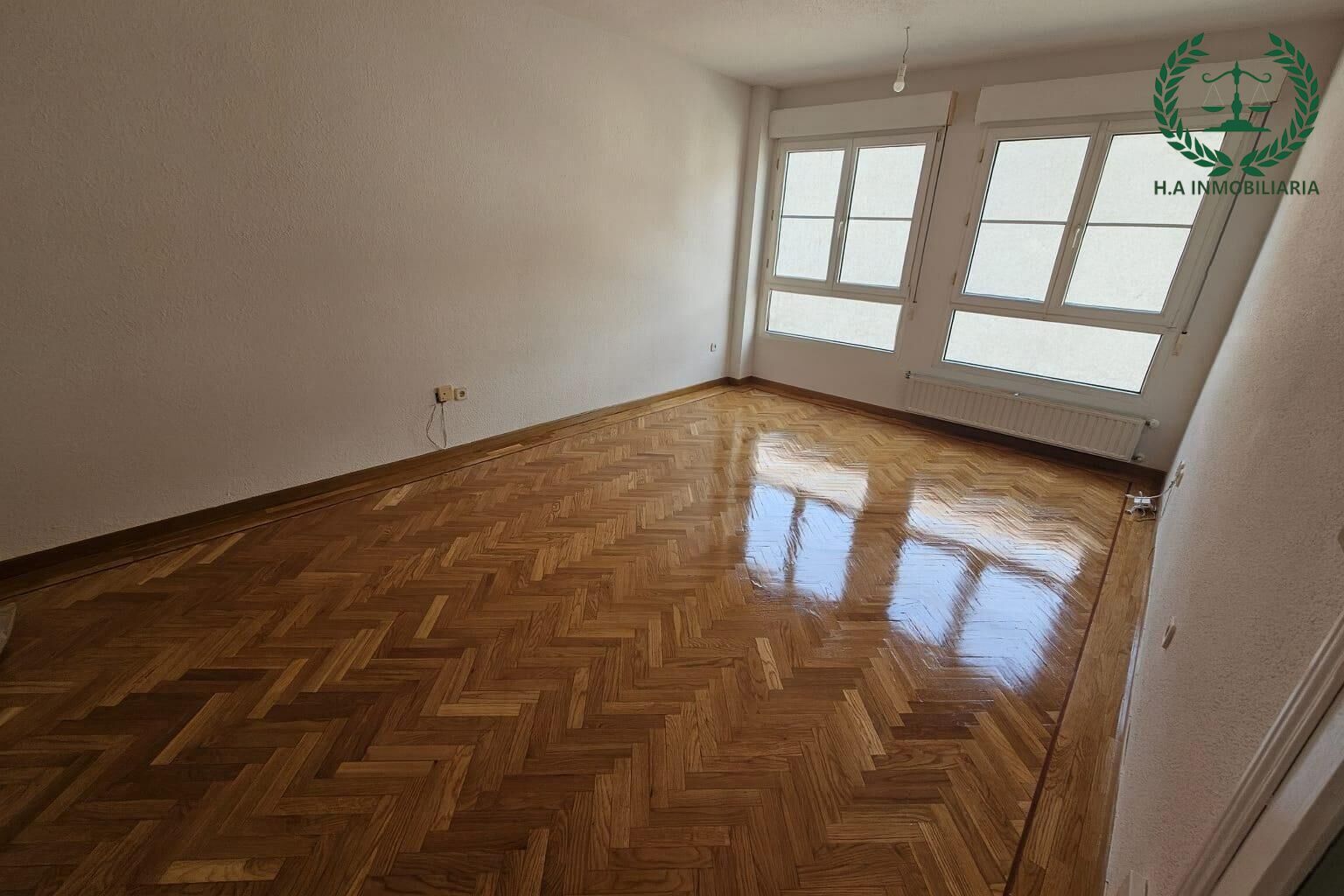 Bedroom of Flat for sale in Pedrezuela  with Heating and Parquet flooring
