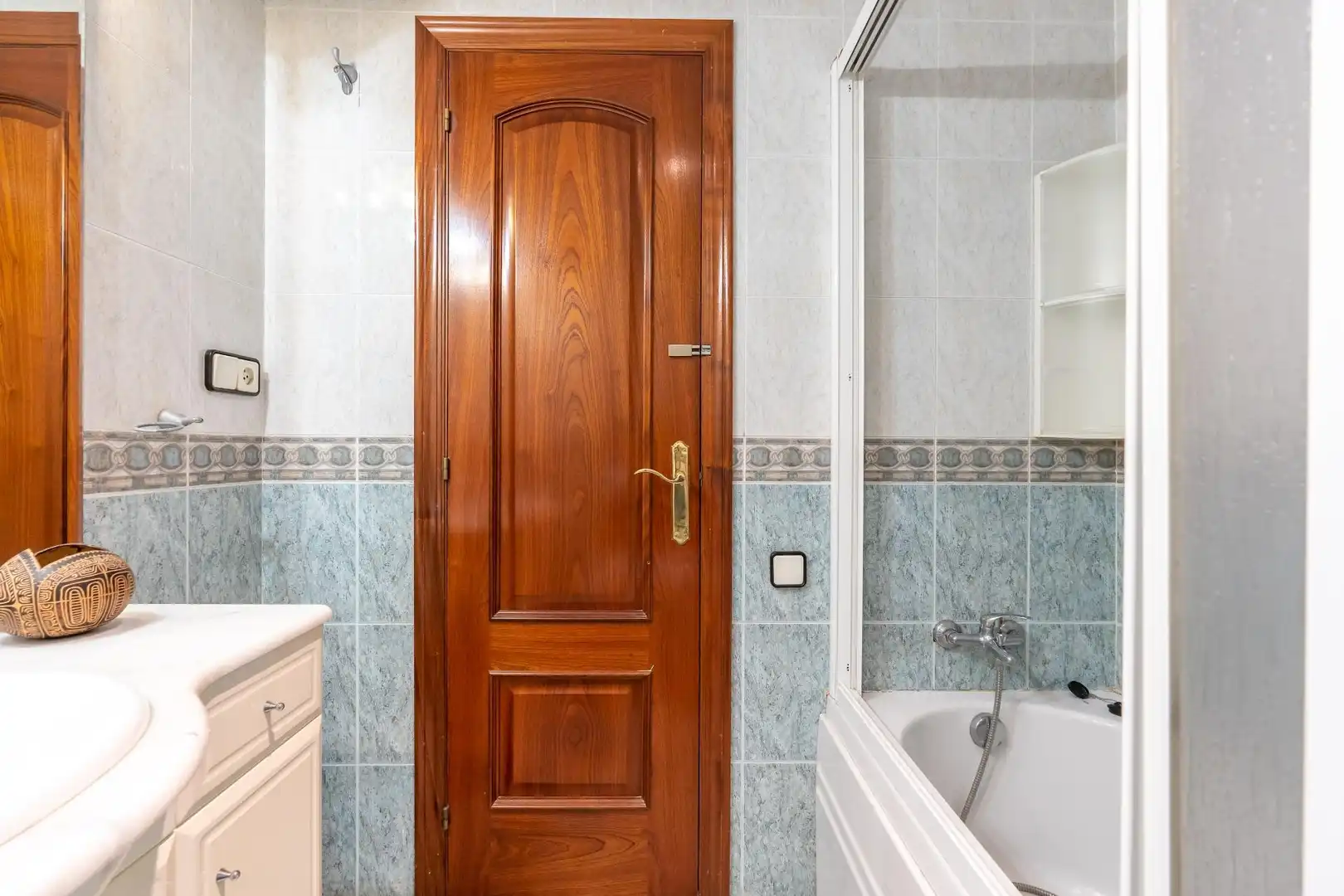 Baño de Piso en venta en Reus con Calefacción, Terraza y Balcón