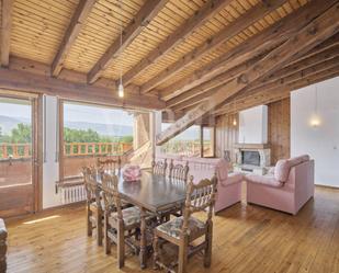 Menjador de Apartament en venda en Llívia amb Parquet, Terrassa i Piscina comunitària