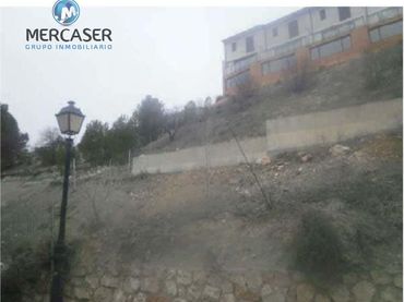 Terreno residencial en venta en Calle FUENTE JUNCAL