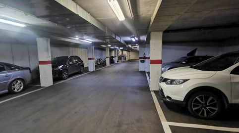 Foto 2 de Garaje de alquiler en Calle Víctor García de la Concha, 4, Villaviciosa - Amandi, Villaviciosa