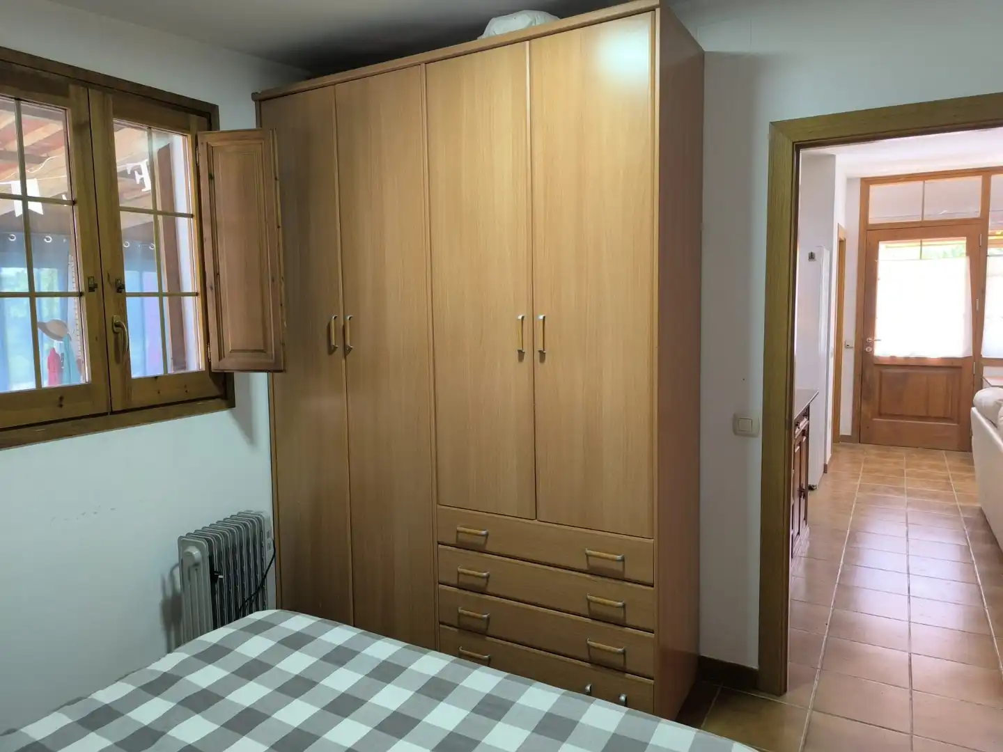 Schlafzimmer von Country house zum Verkauf in Valls mit Klimaanlage, Privatgarten und Abstellraum
