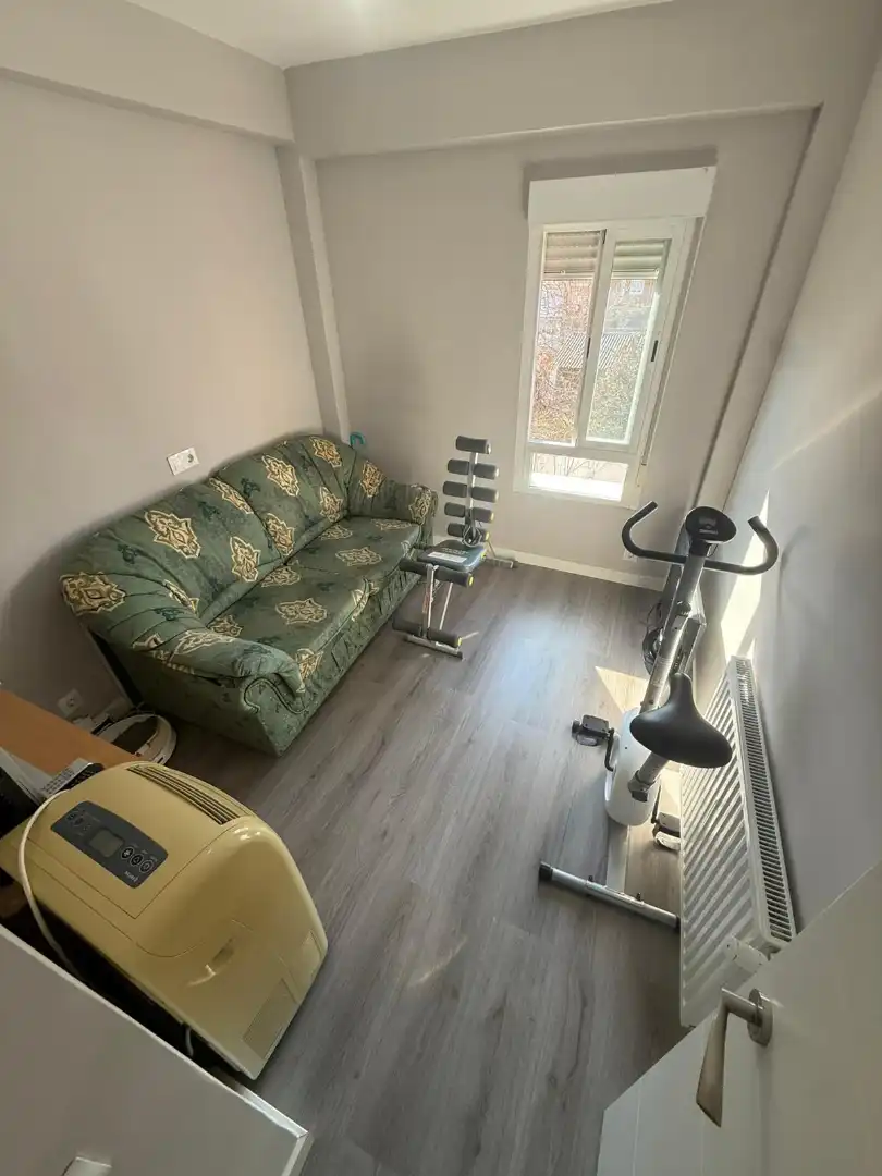 Sala d'estar de Pis en venda en Fuenlabrada amb Aire condicionat, Calefacció i Jardí privat