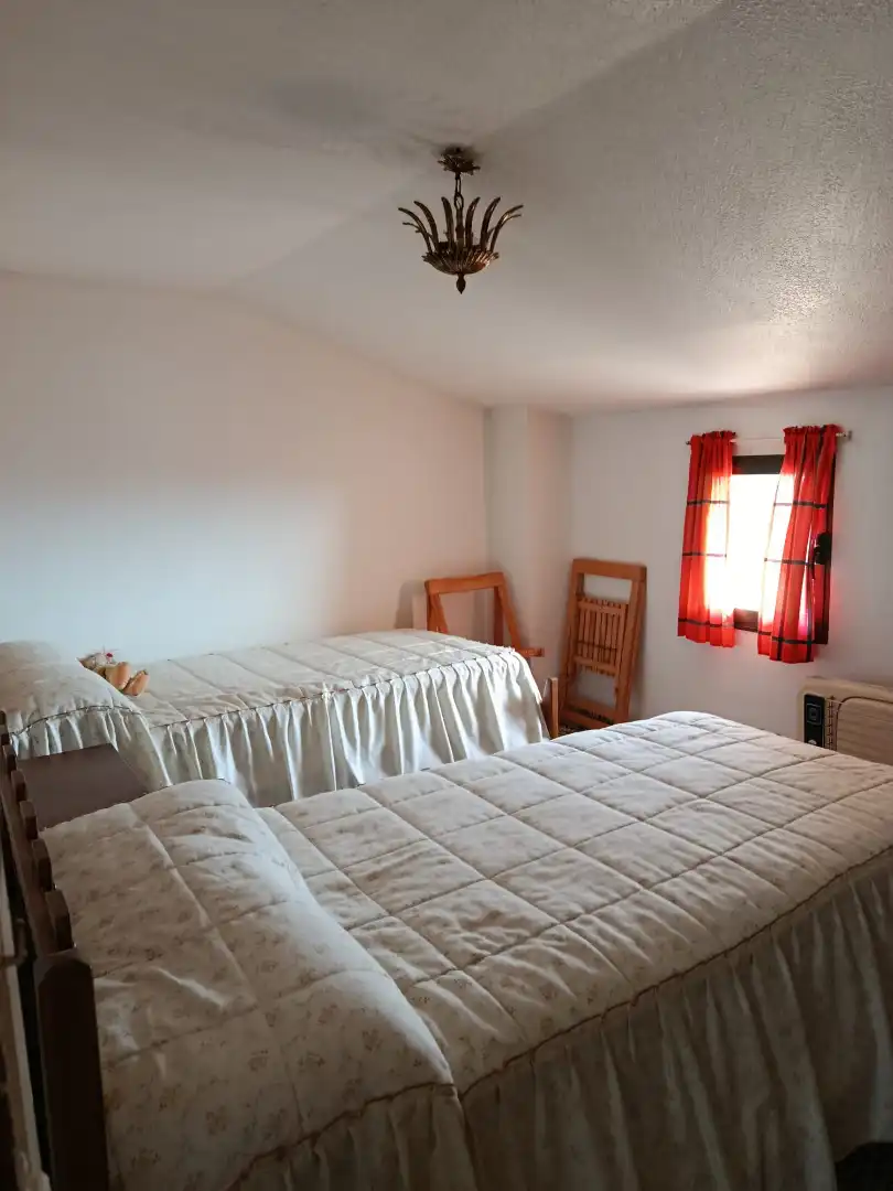 Habitación de Casa adosada en venta en Tudelilla con Terraza, Trastero y Amueblado
