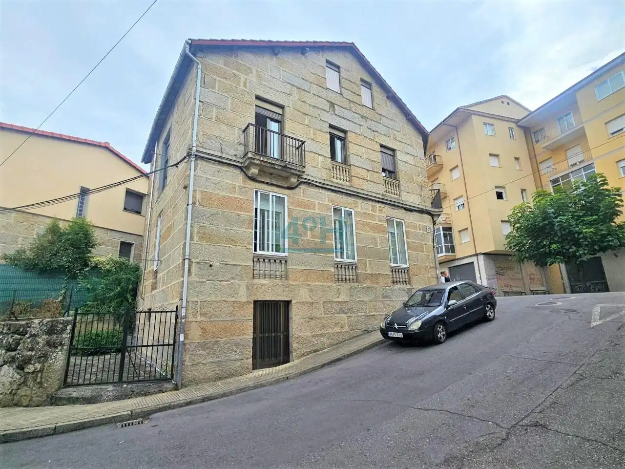 Exterior view of Buildings for sale in Ourense Capital 