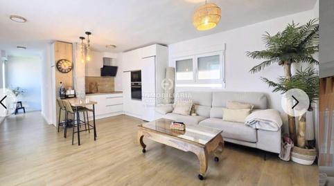 Foto 2 de Pis en venda a El Castillo, Alicante