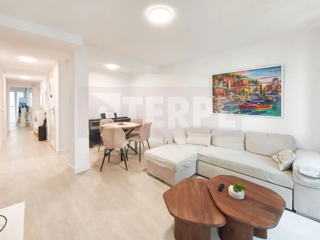 Sala de estar de Piso en venta en Errenteria con Amueblado y Balcón