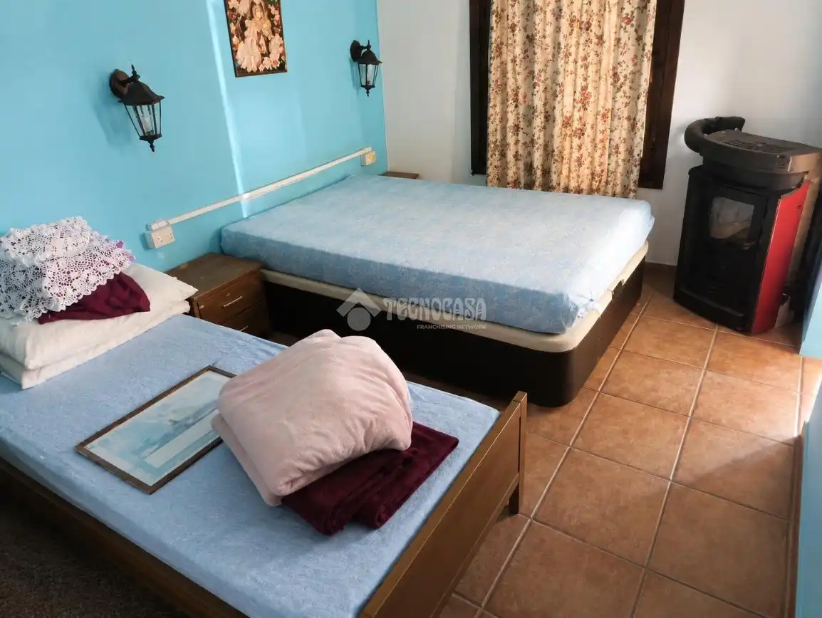 Habitación de Finca rústica en venta en Arahal con Aire acondicionado, Parquet y Piscina