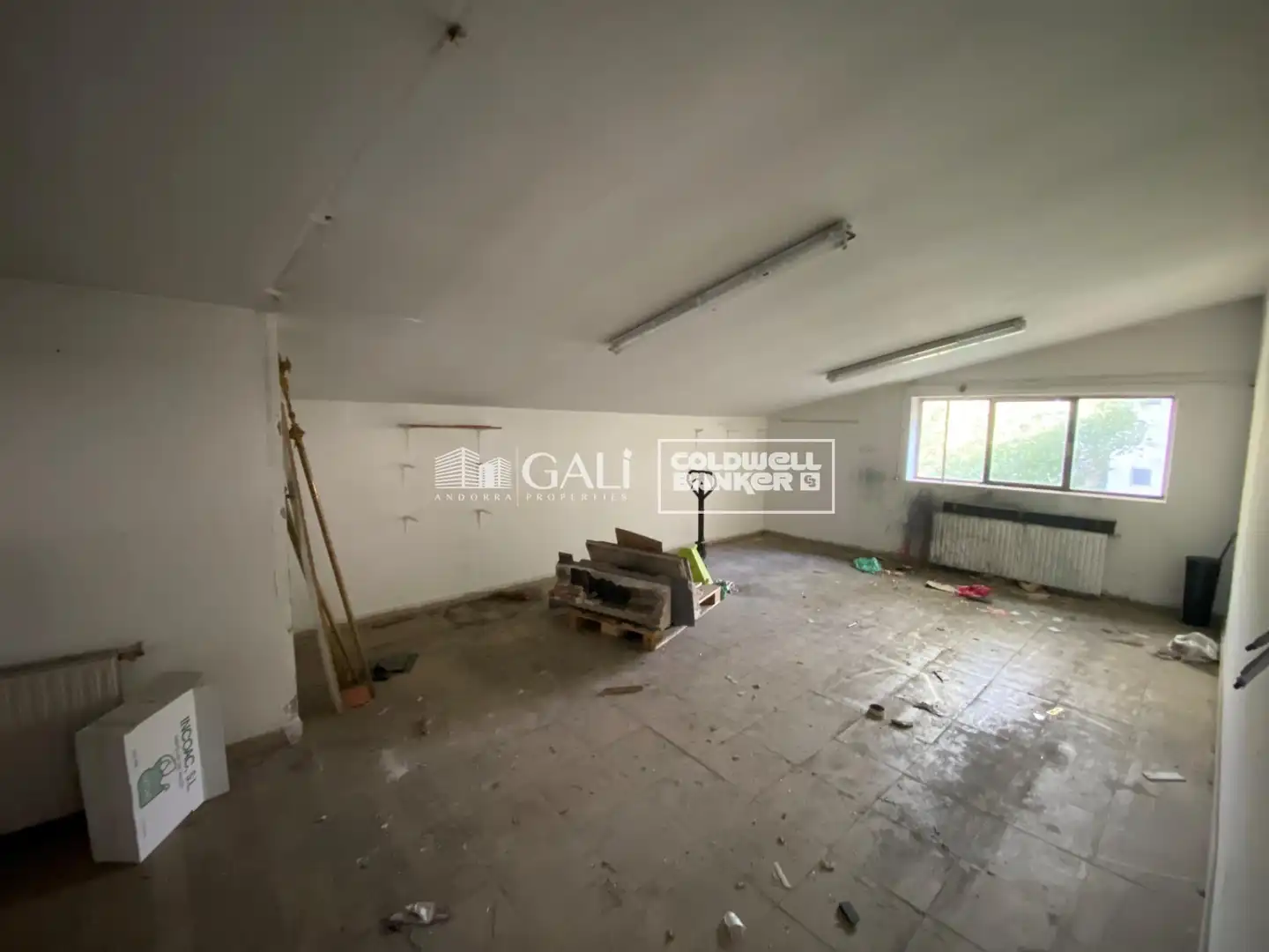 Industrial building to rent in Les Bons, imagen 8