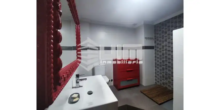 Baño de Casa adosada en venta en Sagunto / Sagunt con Aire acondicionado, Calefacción y Terraza