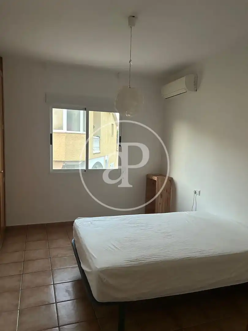 Bedroom of Flat for rent in Riba-roja de Túria  with Air Conditioner, Heating and Private garden