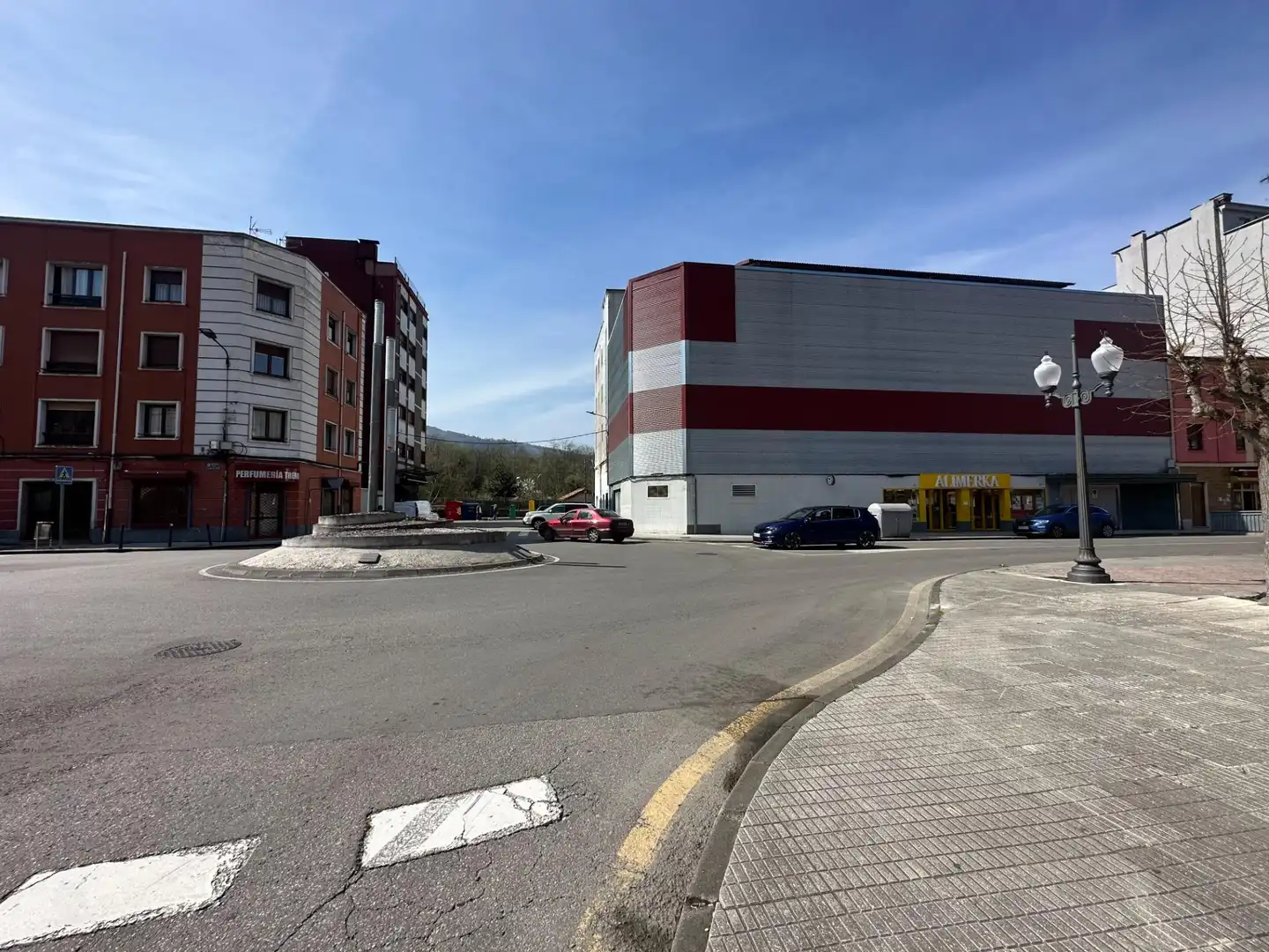 Parking de Piso en venta en San Martín del Rey Aurelio con Calefacción, Trastero y Balcón