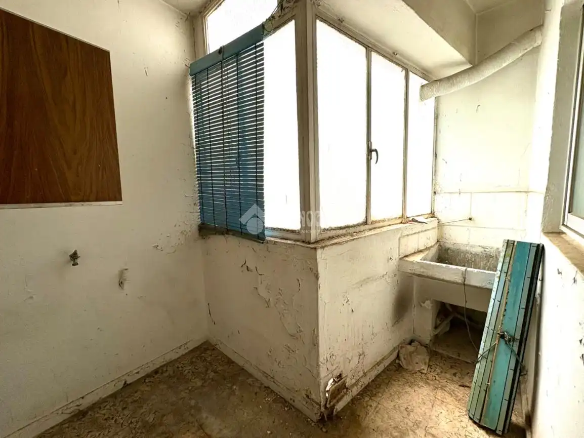 Piso en venta en Jaén con Balcón