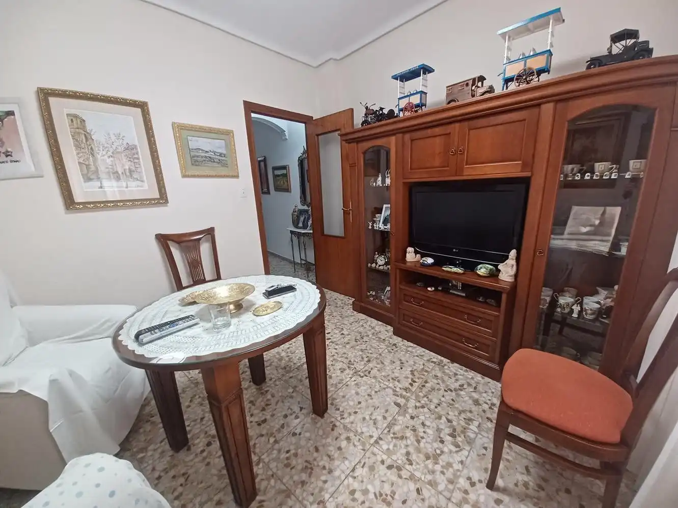 Sala de estar de Piso en venta en La Roda con Aire acondicionado, Calefacción y Trastero