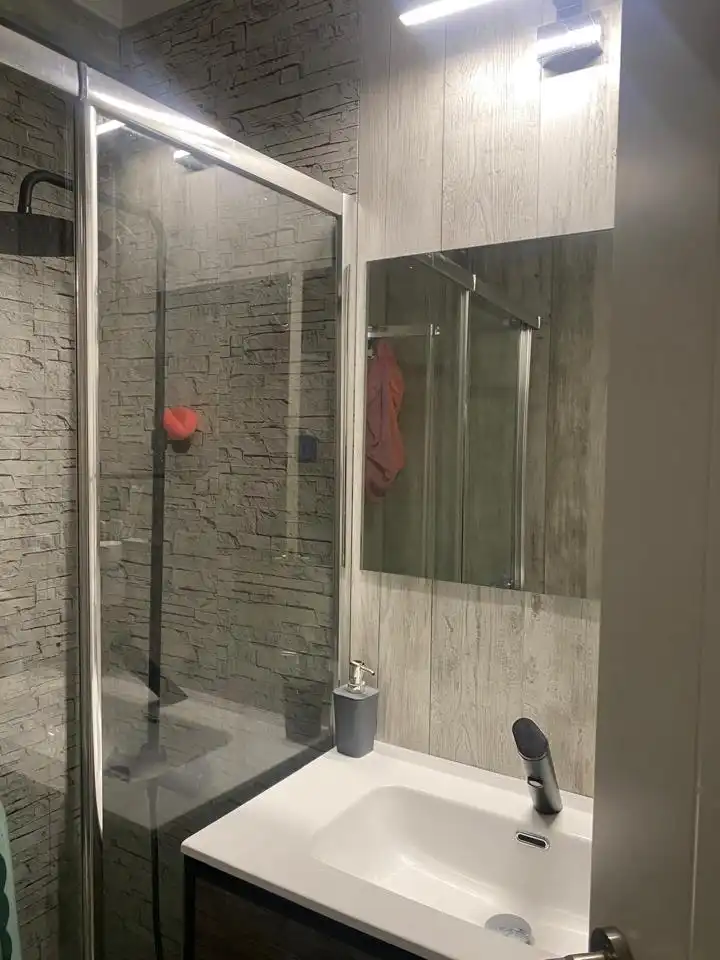 Baño de Piso en venta en Dos Hermanas con Aire acondicionado y Terraza