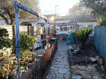 House for sale in DEL GIRONES 32